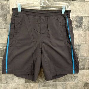 Lululemon Men’s Pacebreaker 9” Lined Shorts Black with Blue Stripe